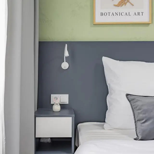 Real photos of Two-bedroom apartment in the very center of the city near the embankment
