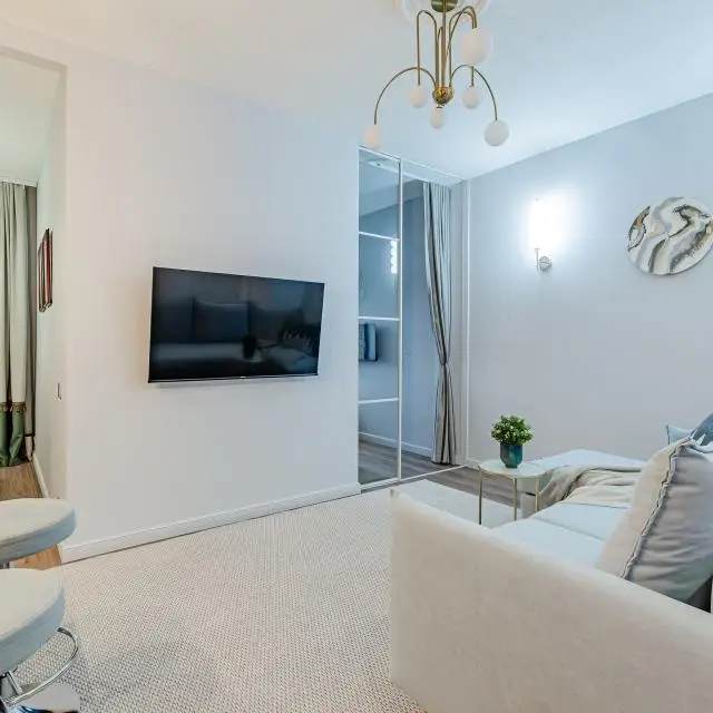 Real photos of 365 Keys on 57 Chekhov Street