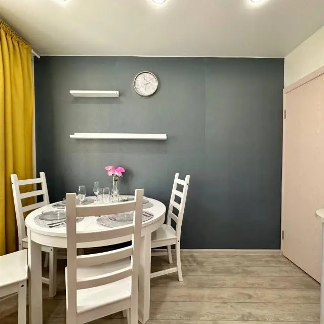 Real photos of EasyRent on 40 let Pobedy Street 49A