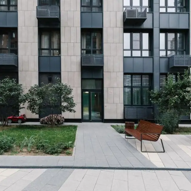 Real photos of ArendaGrad on Shelepikhinskaya embankment 34 building 2