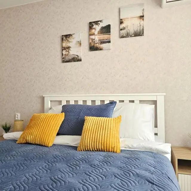Real photos of Live comfortably on 86A Vozrozhdenie Street
