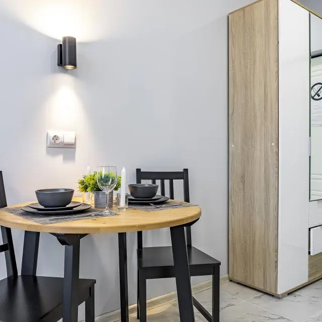 Реальные фото InHome24 (ИнХоум24) на улице Бачуринская