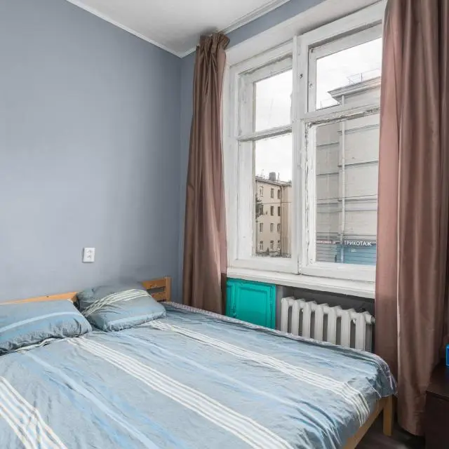 Real photos of Elizar's living quarters