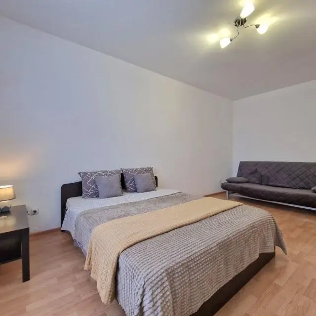 Real photos of Apartments on Starykh Bolshevikov street 3