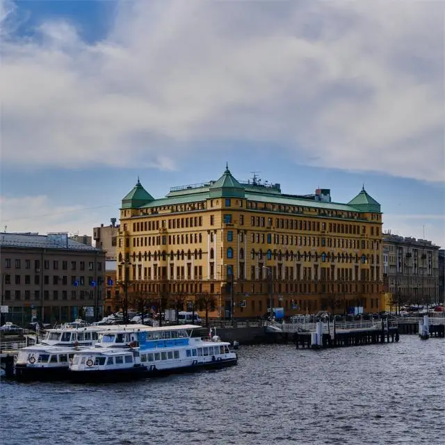 Real photos of River Palace