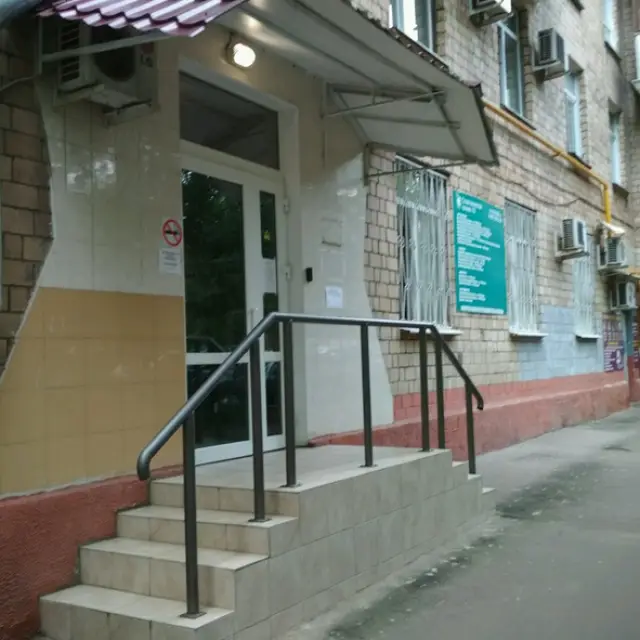 Реальные фото Вежливый лось на Войковской
