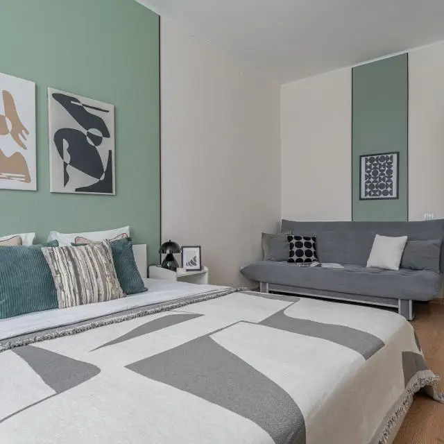 Real photos of BTV Apartments on Shcherbakov Street