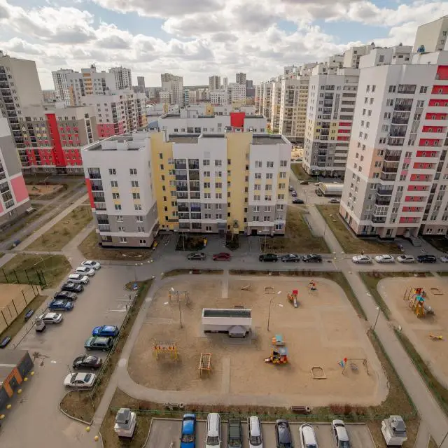 Реальные фото Европа Центр на улице Краснолесья