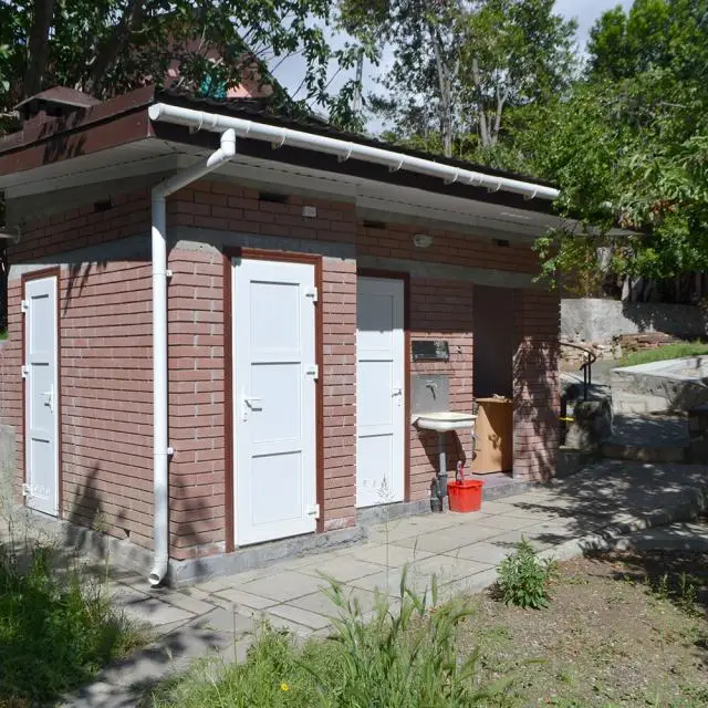 Real photos of Hotel "Derekoyka"
