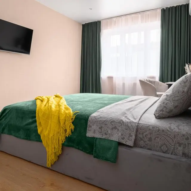 Real photos of Goodtime Apartments on 145 Greedy Street