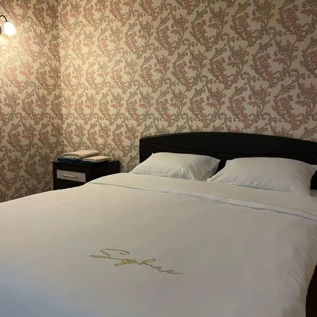 Real photos of Apartments on Pozhalostina street