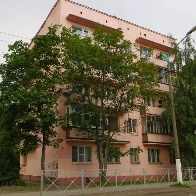 Real photos of Around the world on Krasnoarmeyskaya Street