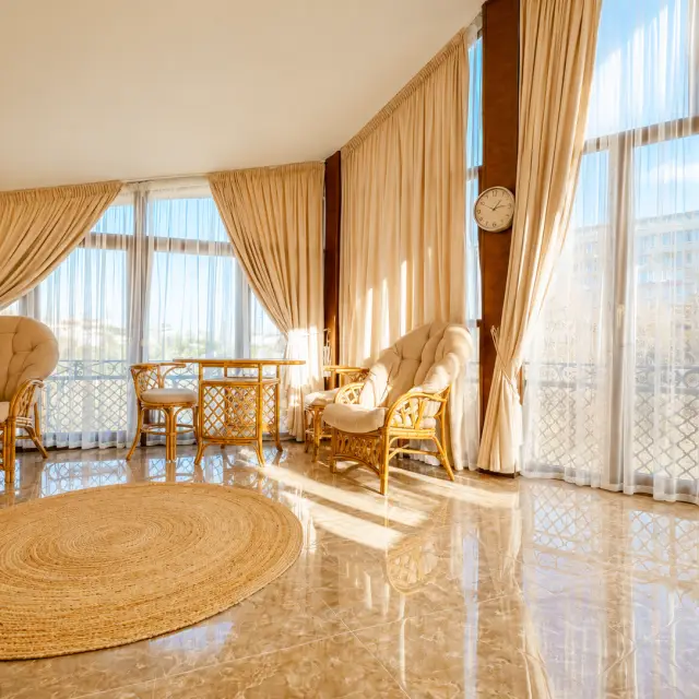 Real photos of Apartments on 33 Costa Avenue in the River of Life wellness center