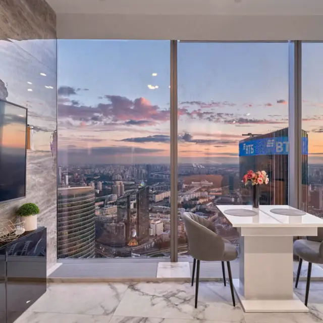 Real photos of Apartment on the 80th floor with a view of the towers