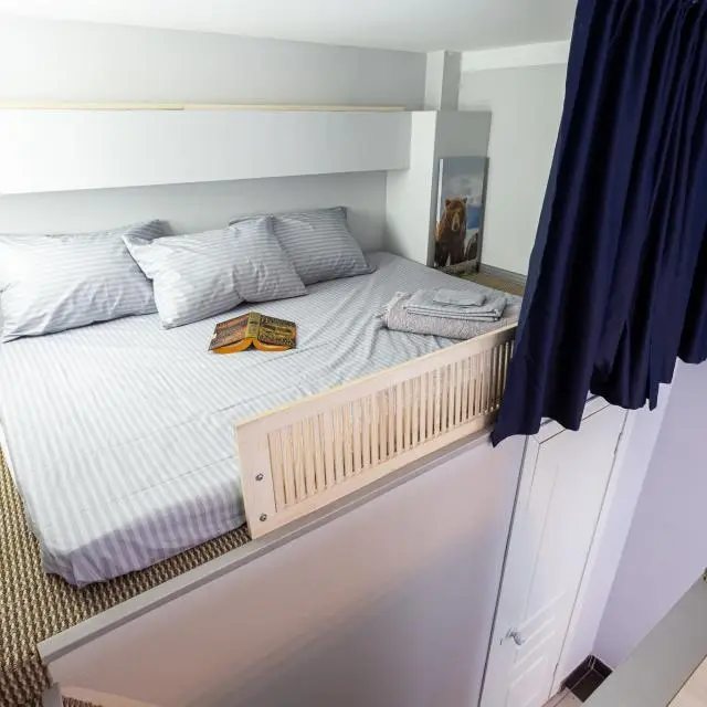 Real photos of Memphis Apartments on Navaginskaya street 9D