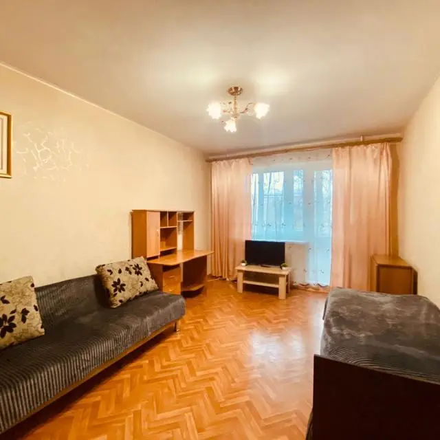 Real photos of Level apartments on the boulevard of Enthusiasts 2G