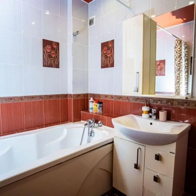 Real photos of Apartments on Victory Boulevard, 50B