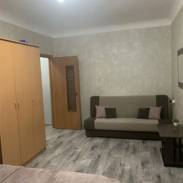 Реальные фото Апартаменты на улице Парижской Коммуны, 30/29
