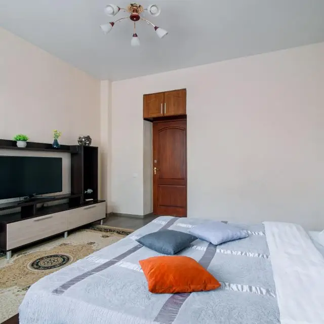 Real photos of Apartments on Leningradskaya street 5