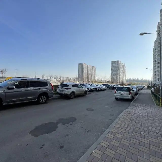 Реальные фото КакДома на Героя Владислава Посадского 28