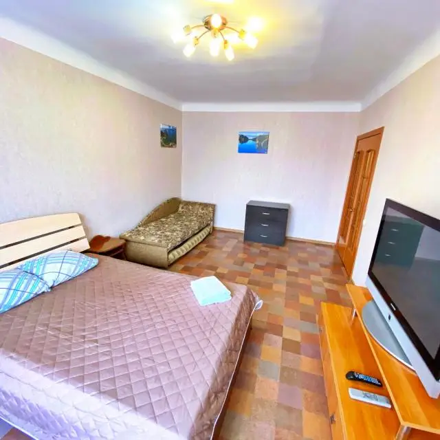 Real photos of Baikal Apartments on 40 Dekabristov Street