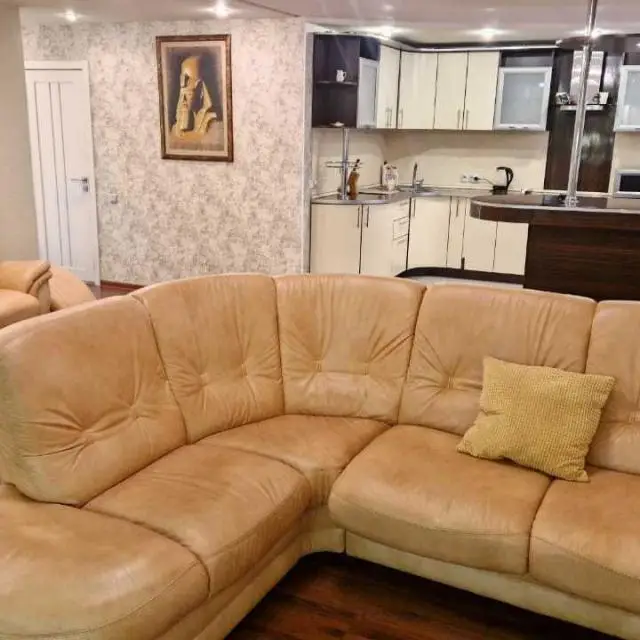 Реальные фото Apart Aprel (Апарт Апрель) на улице Александра Хохлова 1