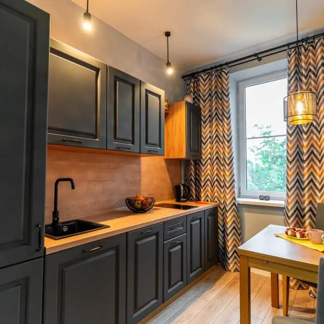 Real photos of LetoApart at 47A Lenin Avenue