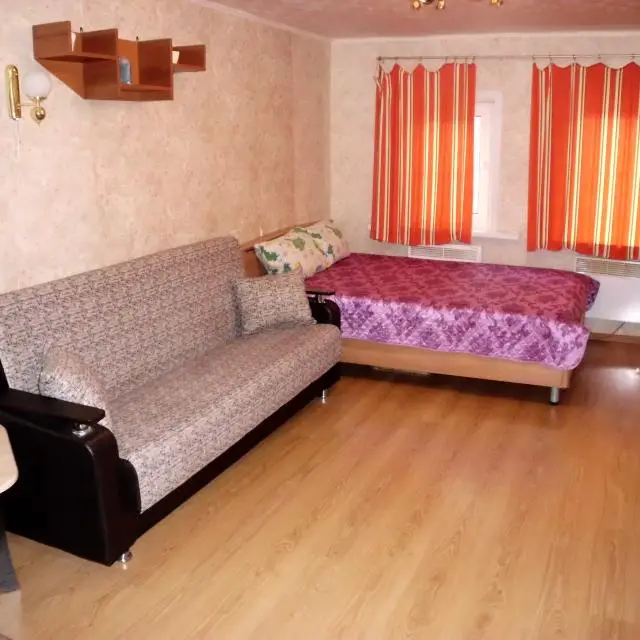 Real photos of Slavyanskiy dvor