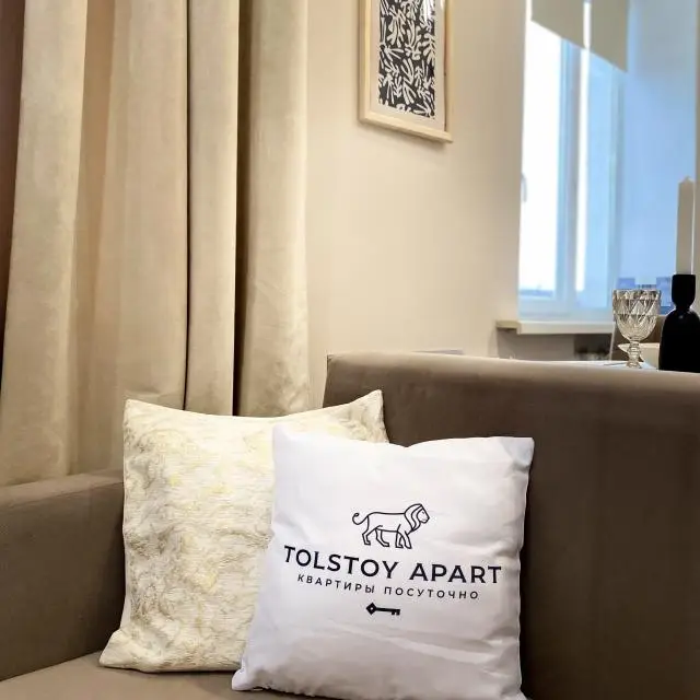 Реальные фото Tolstoy Apart (Толстой Апарт) на улице Советская 57