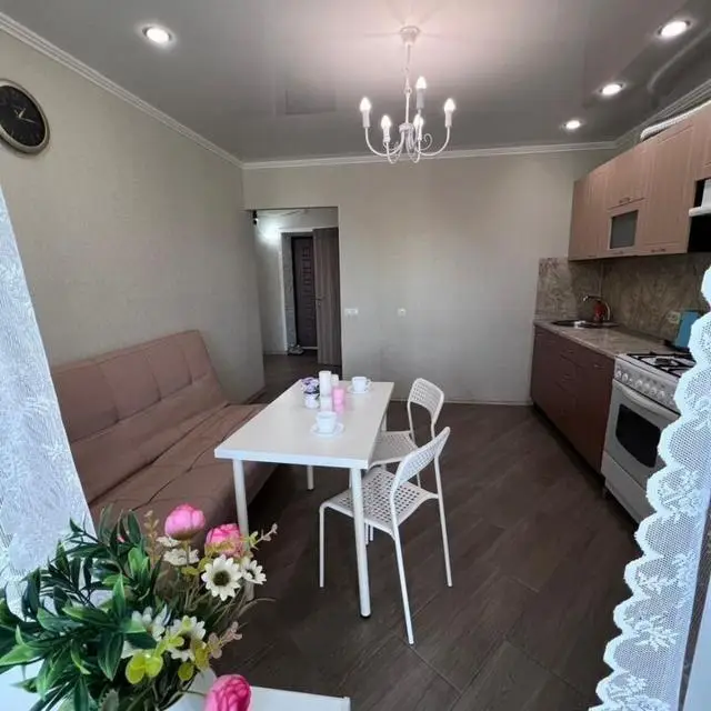Real photos of Apartments on Pavlyukhina street d99B