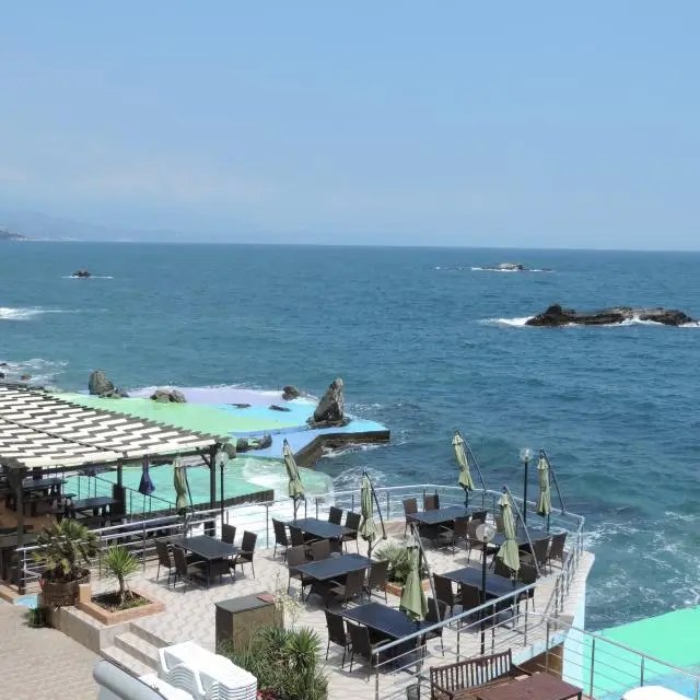 Real photos of Paradise