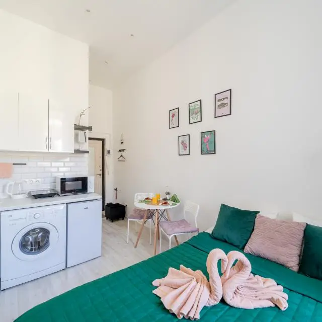 Реальные фото Sutki Rent (Сутки Рент) в доходном доме Безобразовой