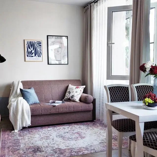Real photos of Apartments on Kamyshovaya Street