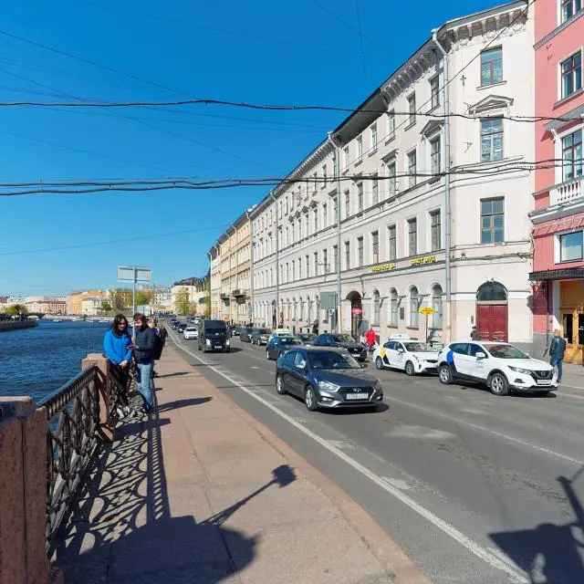 Real photos of Apartments on the Fontanka River Embankment 40-68