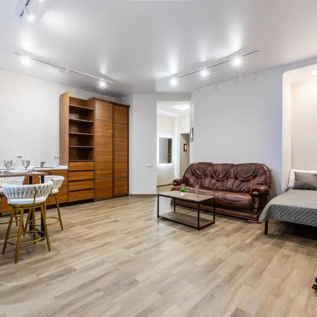 Real photos of Apartments on 1/29 Teatralnaya Street