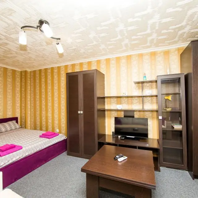 Реальные фото Aday Apartments (Эдэй Апартаменты) на улице Радищева 86