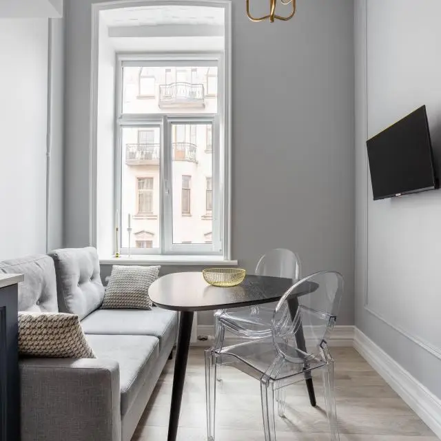 Real photos of Skylight Apartments on Candle Lane