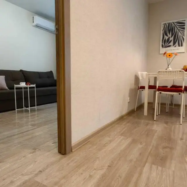 Real photos of Apartments on the street of Spanish workers 35