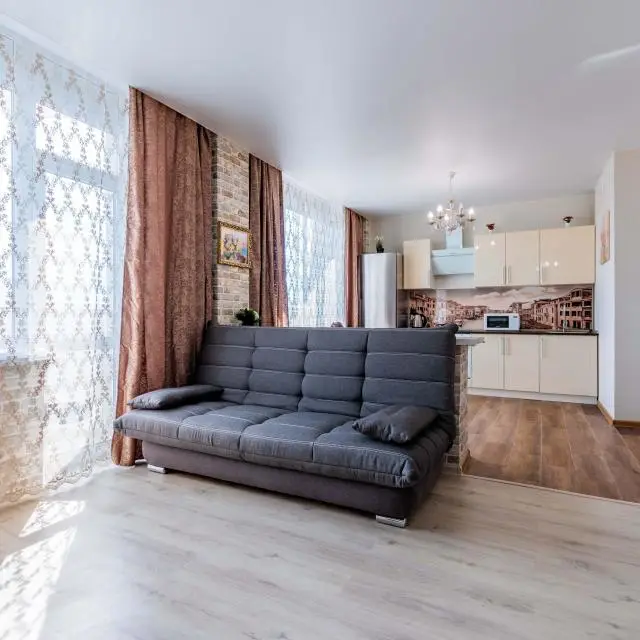 Real photos of DreamHouse on Krestinsky 35