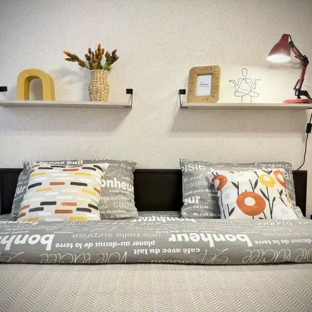 Real photos of Rental Family Rooms (Rental Family Rooms) on Vladimir Nevsky Street 25/11