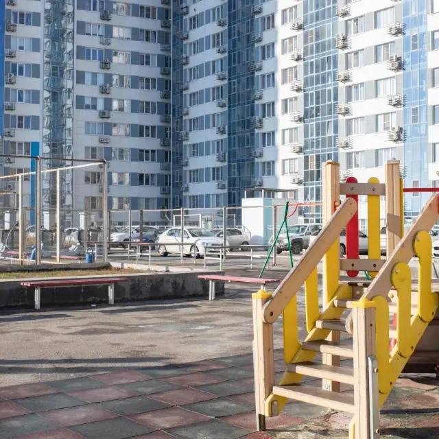 Real photos of Apartments in Gvardeysky  complex from Bailevidrent