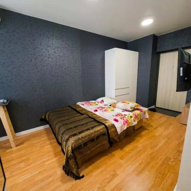 Real photos of Cozy studio, near the airport