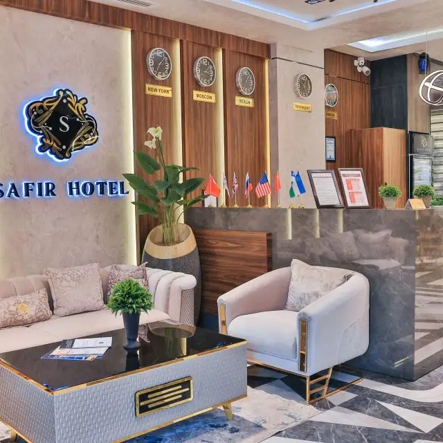 Real photos of Safir