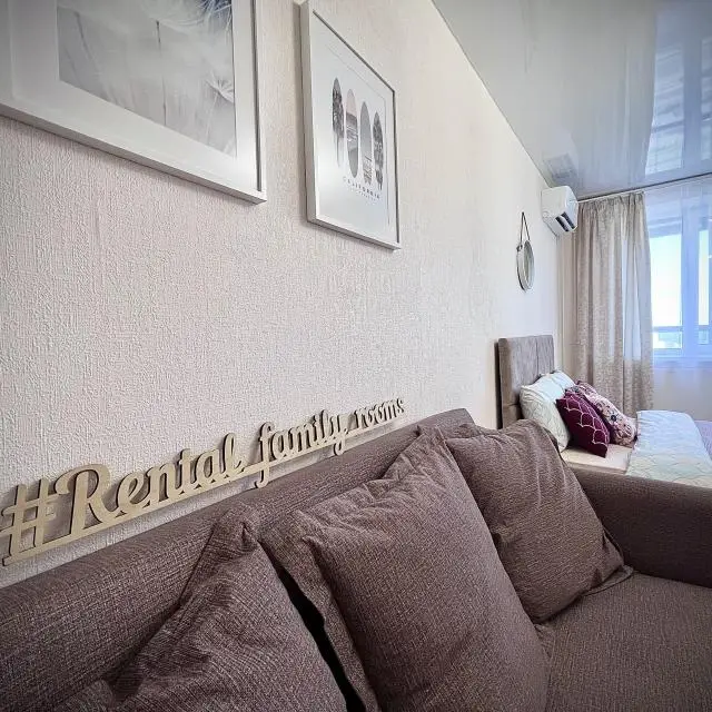 Реальные фото Rental Family Rooms (Рентал Фэмили) на проспекте Московский 120