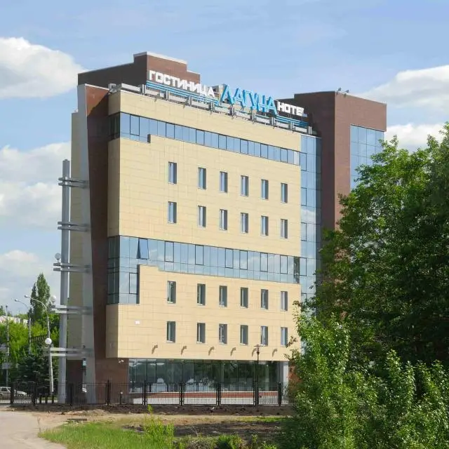 Real photos of Laguna Lipetsk