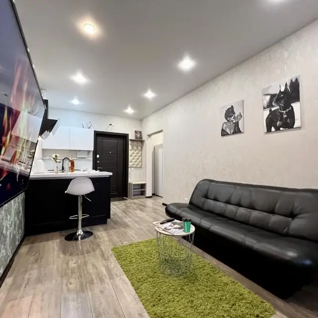 Real photos of The green house on Dorofeeva street 5