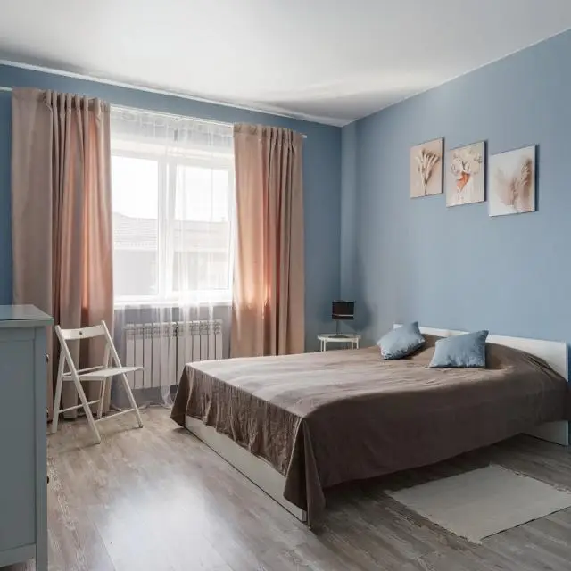 Real photos of Crimson River Club Cottage with a warm pool and sauna