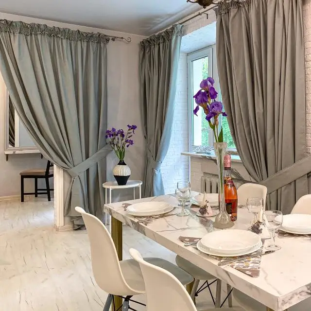 Real photos of Window to History Apartment on Meretskova-Volosova Street