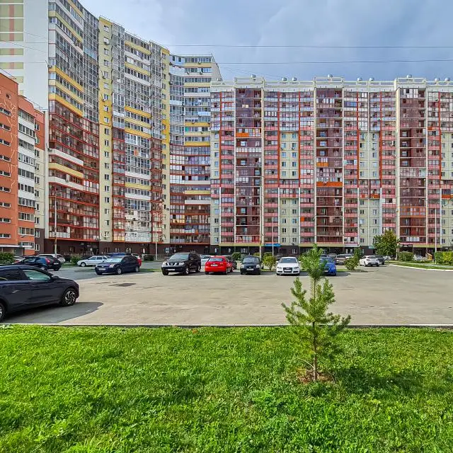 Реальные фото Апартаменты на улице Братьев Кашириных 131А