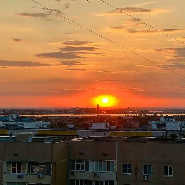 Real photos of Apartments on Stroiteley Avenue 29